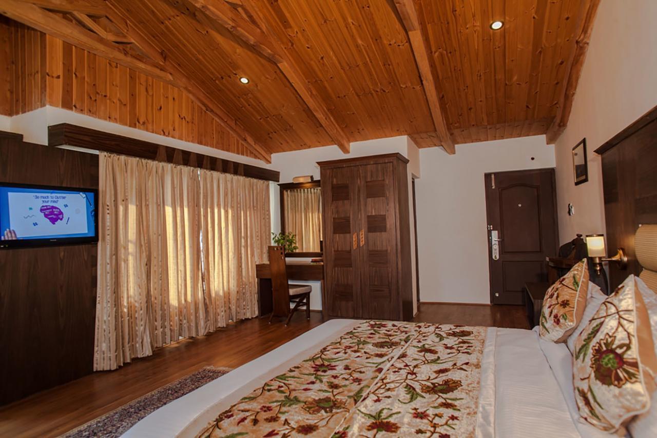 Lemon Tree Hotel Srinagar Eksteriør billede